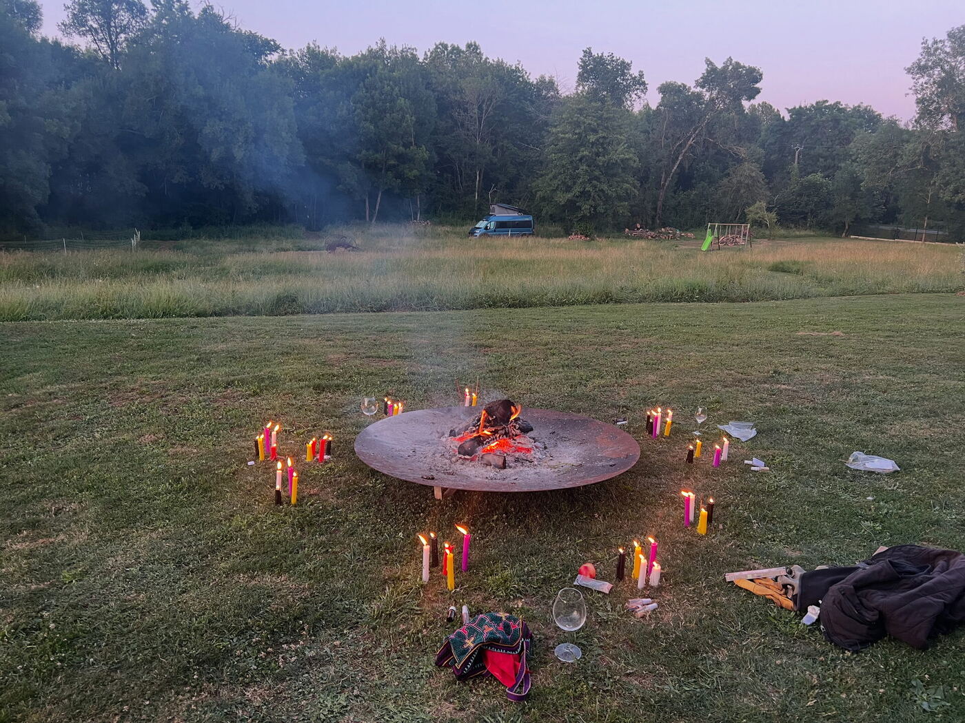 Cérémonie autour du feu — stage Youry